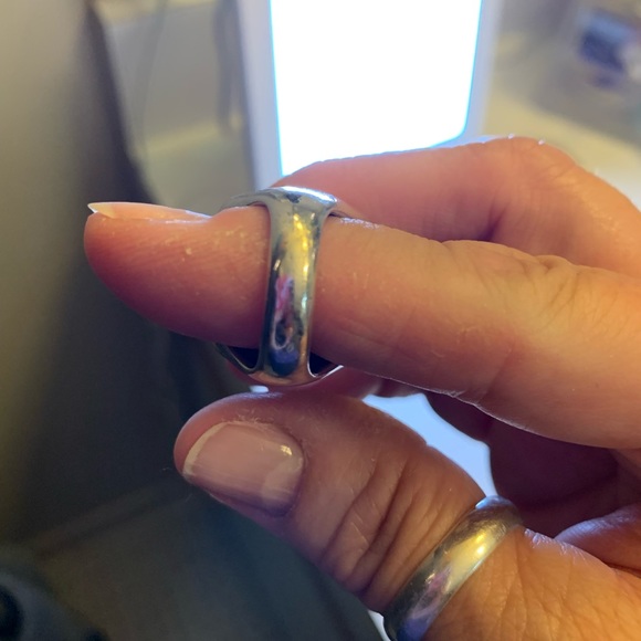 David Yurman Ring - Picture 4 of 14